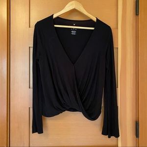 Scoop wrap top